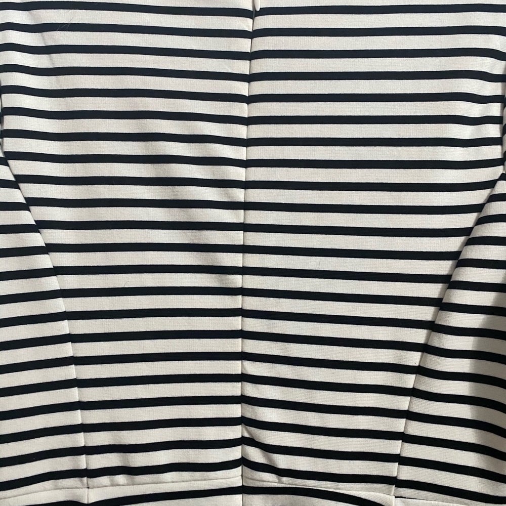 Dress - Picture 4 of 5